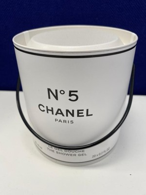 Sold Out- 100 Years Of Chanel No 5- The Shower Gel in a Tin-Chanel - Main Image