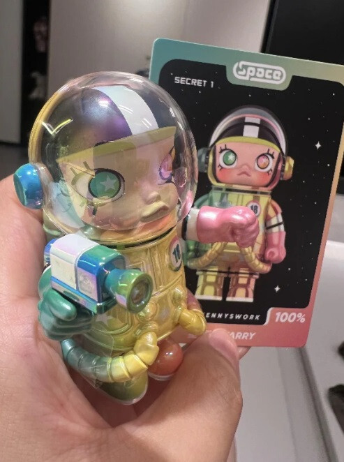 POP MART x Molly 100% Mega Space Series 3 Starry Mini Figure