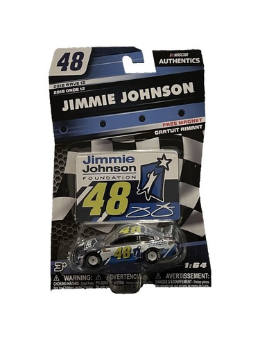 2004 Jimmie Johnson dédicacé #48 Lowes Hendrick 20e anniversaire 1/24