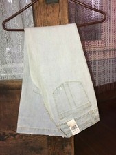 Tommy Hilfiger Premium Denim Womens size 2 Sits Low on Hip Slim Fit Flared Leg