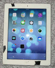Used Apple iPad 4th Gen. 28GB, Wi-Fi, 9.7in Busted Screen, Still Works, MD514L/A