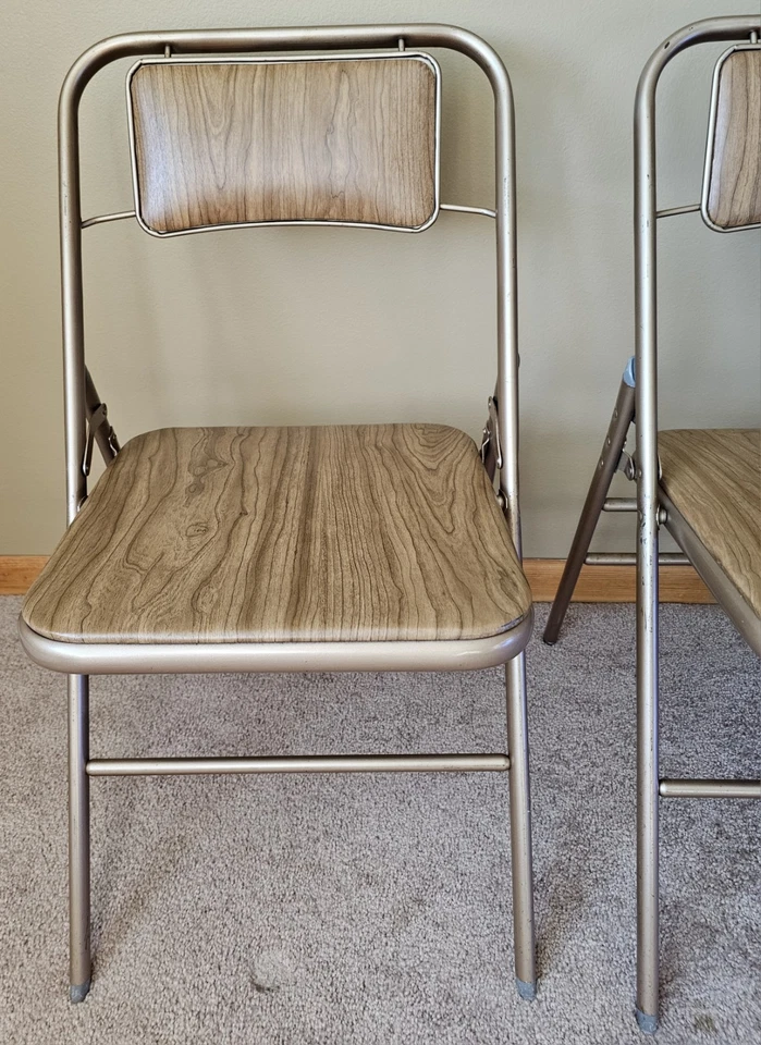 RARO Juego De 4 Sillas Plegables Samsonite Grano Madera Marrón Años 60 MCM EN MUY BUENA CONDICIÓN Foto 4 de 4