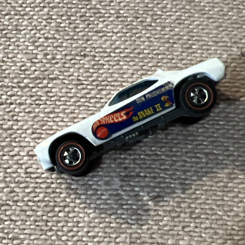 Hot Wheels Redline The Snake II 1969 Don Prudhomme rojo y blanco llama Mattel Foto 3 de 4