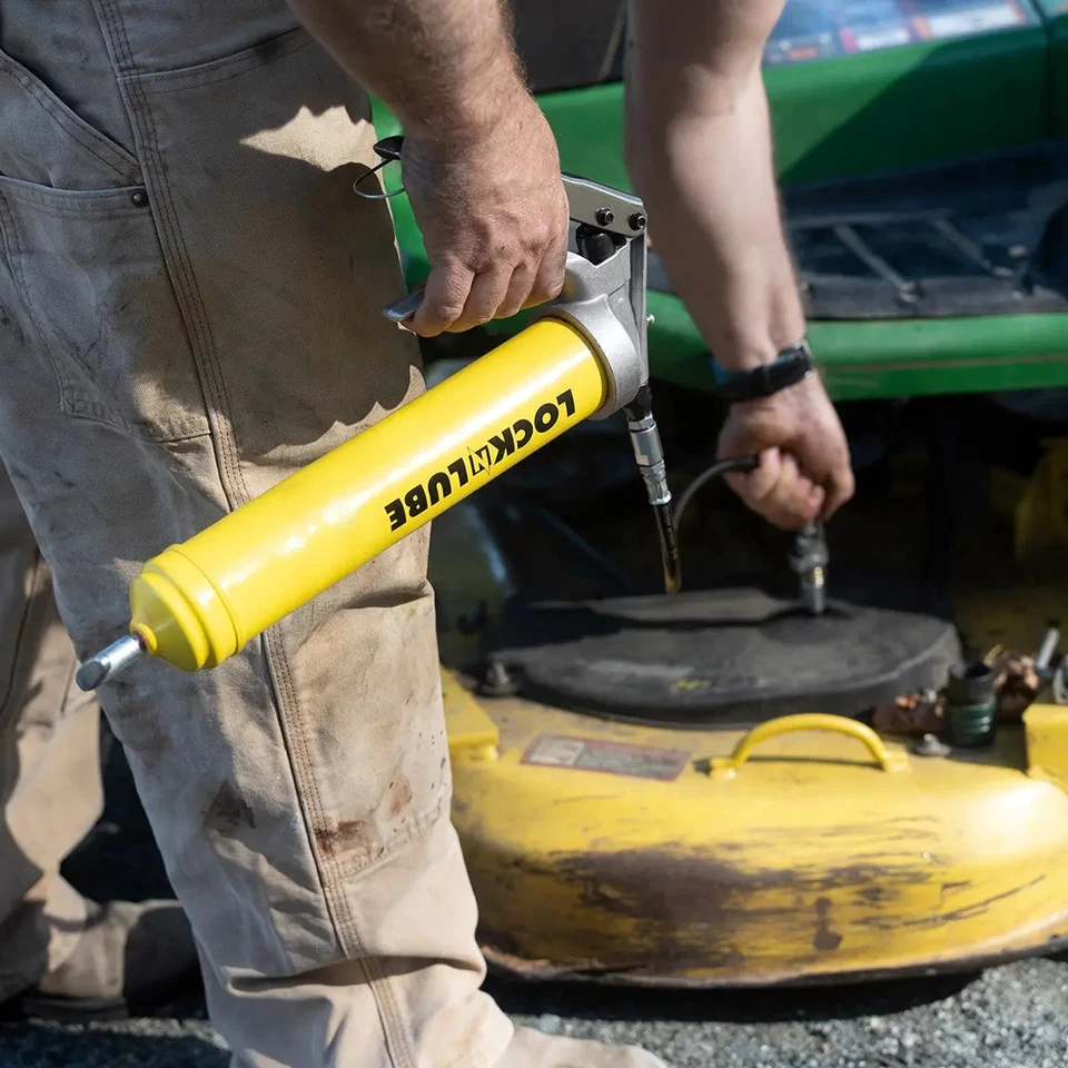 Pistola de grasa LockNLube Premium con agarre de pistola Foto 2 de 4