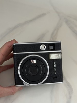 Fujifilm Instax Mini 40 Instant Camera - Black
