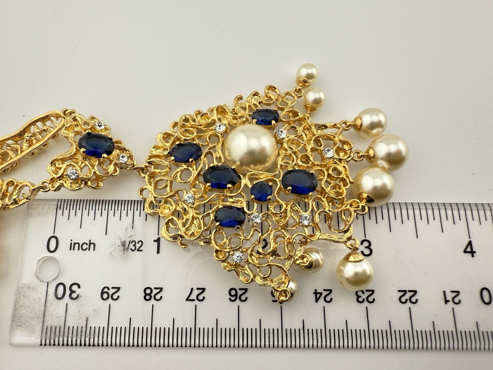 CAMROSE & KROSS JBK GOLDTONE FAUX PEARL & BLUE CRYSTAL 25” NECKLACE K998A