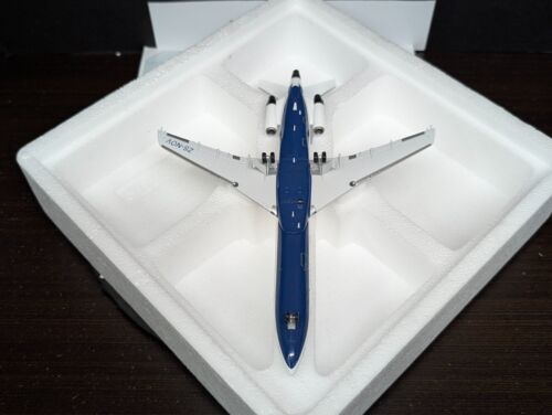 1/200 BRITISH AIRWAYS / COMAIR BOEING 727-200 NETHERLANDS ZS-NOV INFLIGHT 200 - Picture 7 of 11