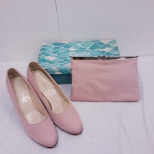 Dyeables heels Women's Pump, Pink, Size 9B with purse 1175