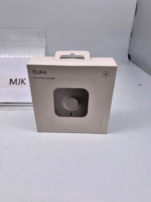 Ring 4 Charger - Size 9 - Charging Dock and USB-C Cable -