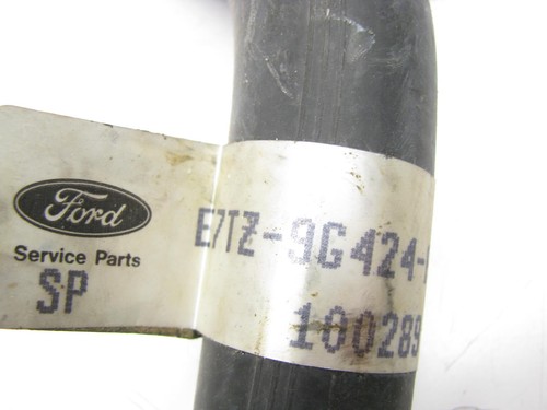 NEW - OEM Ford E7TZ-9G424-A Exhaust Air Supply Control Valve Hose - Picture 2 of 3