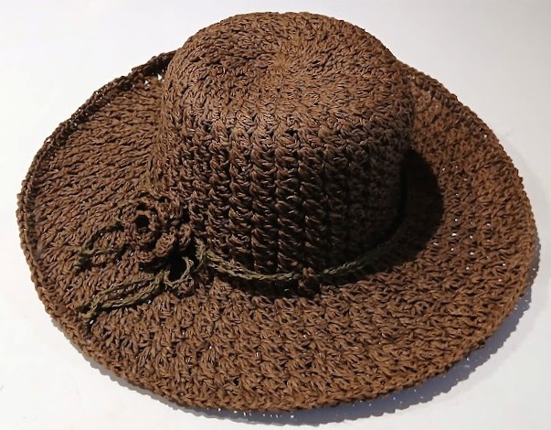 Used, Unbranded, One-size, Brown Woven Sun Hat w Band and Flower Accent