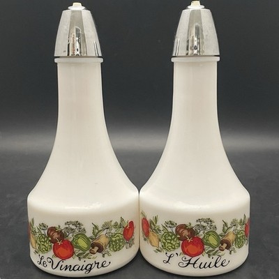Gemco Pyrex Compatible 2pc Spice of Life Milk Glass Oil Vinegar Cruets USA 7''t