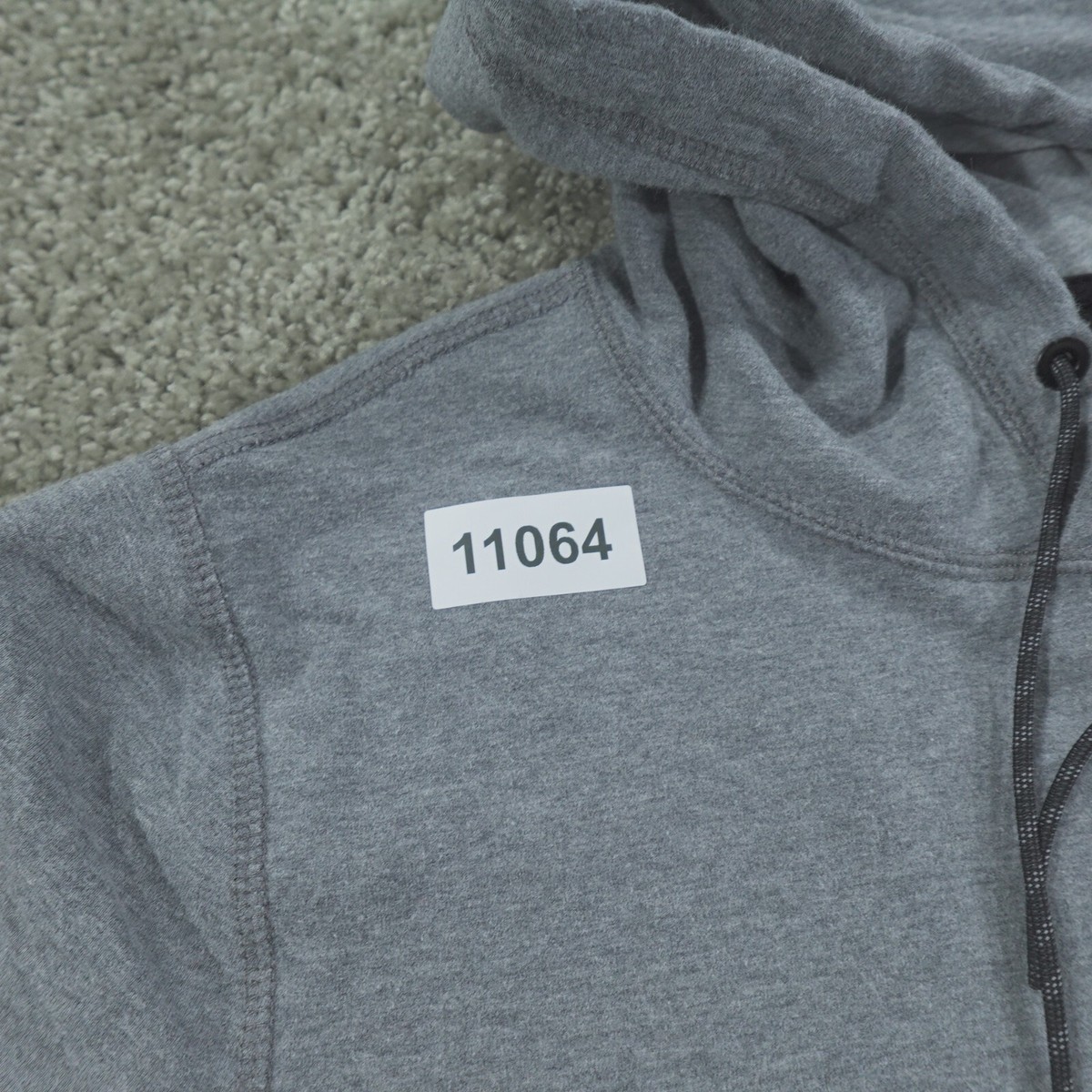 Abercrombie & Fitch hoodie Mens Medium Pull Over Kangaroo Pouch