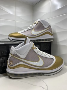 lebron 7 white gold