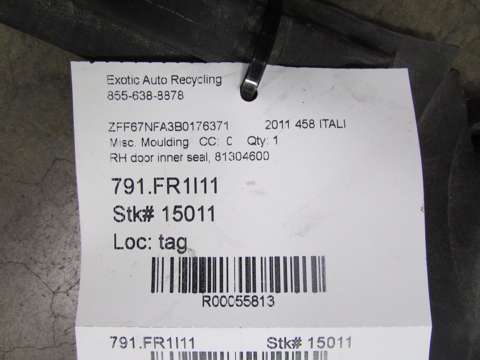 Ferrari 458, RH Right Door Inner Gasket Seal Rubber, Used, P/N 81304600