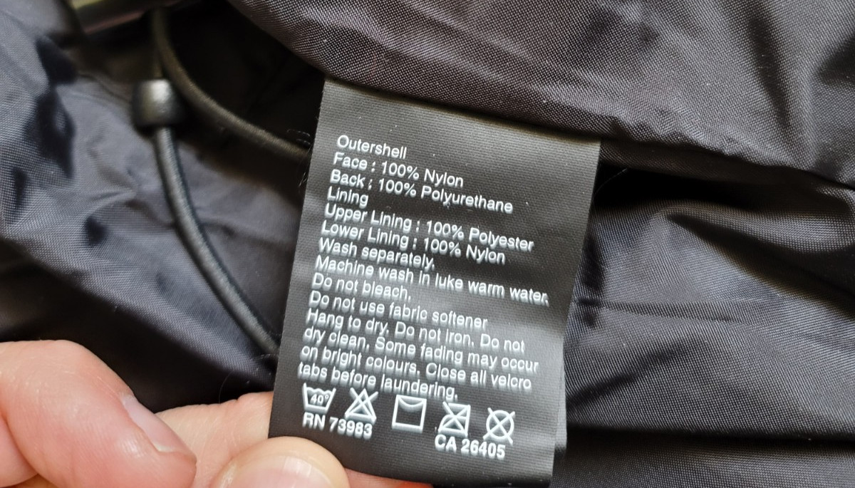 MINT Helly Hansen Tech Packable Rain Jacket Black… - image 14