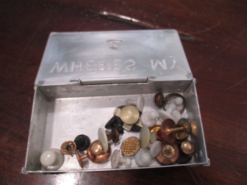 PAN AMERICAN 1901 SOUVENIR BOX,WHERE'S MY BUTTONS ALUMINUM ANTIQUE TRINKET BOX - Picture 7 of 9