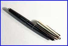 Relleno de pistón Pelikan P1 1959 en negro y oro con plumín de oro EF - 1ª generación