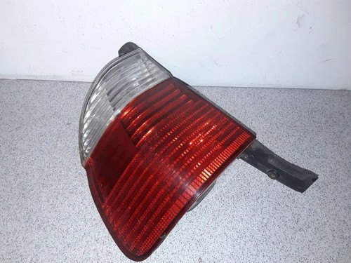 BMW 5 E39 Rücklicht hinten links 6902531 2.50 Petrol 125kw 2000 33969950