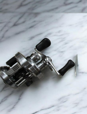 Shimano 19 Calcutta Conquest DC 201 Right Baitcasting Reel Used Good Condition