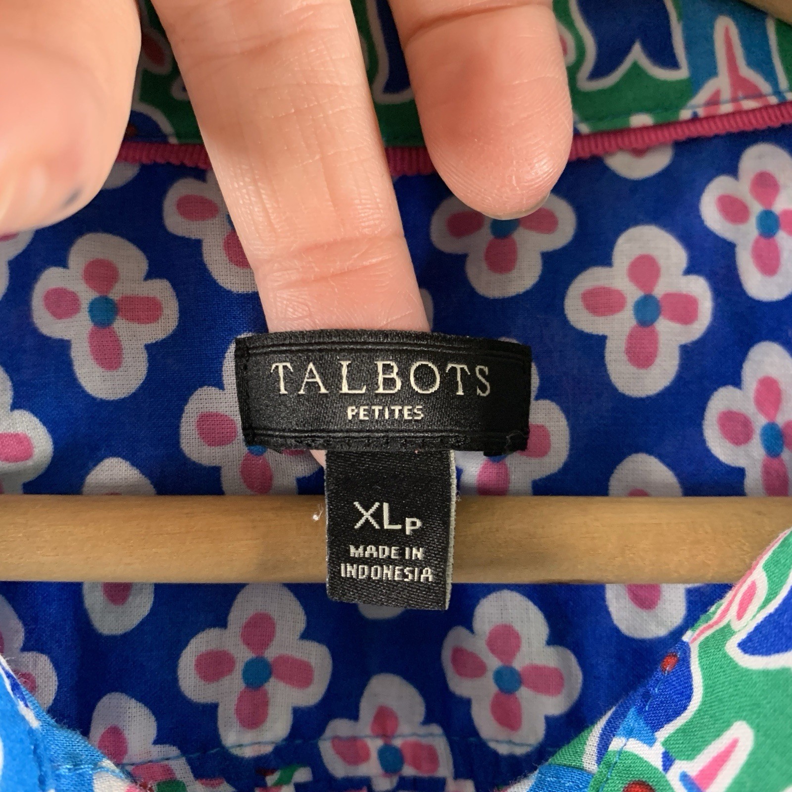 Talbots Womens Patchwork Print Button Top Sz XL P… - image 7