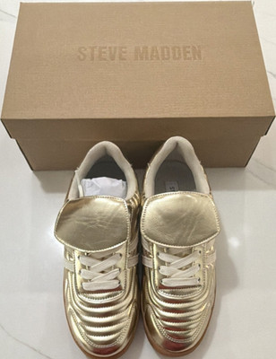 Steve Madden Madrid Gold Lace-Up Low Top Sneakers Women s Athletic Shoes size 7