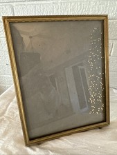 Vintage Gold 8 x 10 ORNATE METAL FOOTED Picture Frame WITH GLASS
