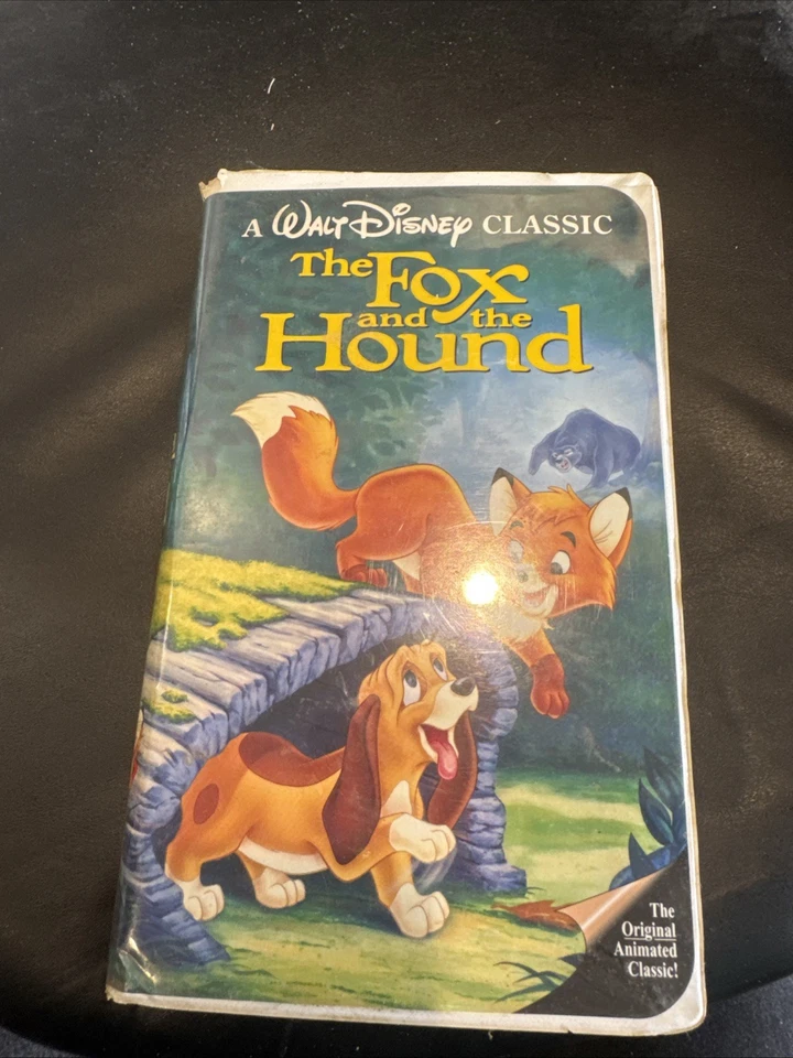 The Fox and the Hound 1994 VHS Black Diamond Walt Disney Classic - Image 3 of 3