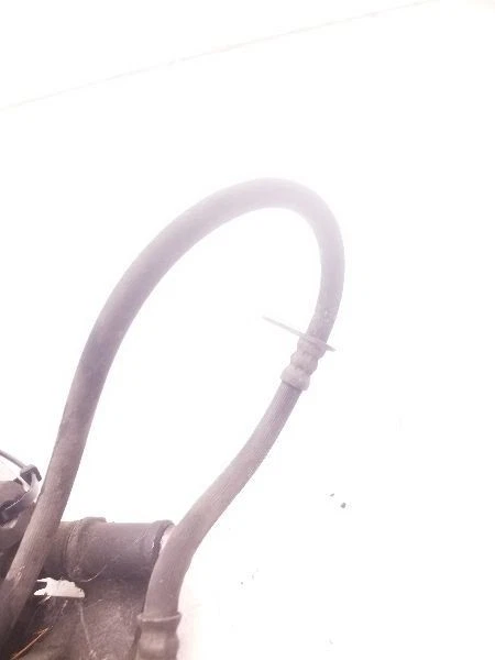 Pinza trasera derecha pasajero GT compatible con 94-99 CELICA Foto 4 de 4