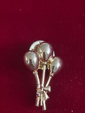 JJ Jonette Gold Tone Tied Trio Birthday Celebration Balloons Tie Lapel Pin 1.10"