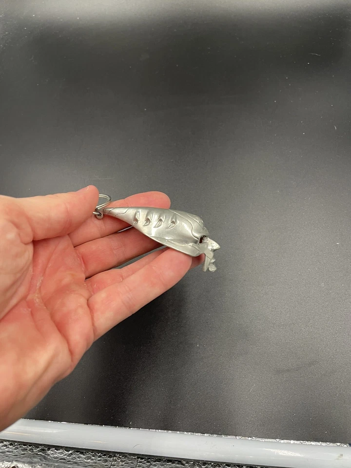 Oakley Bob Chrome Keychain - Image 3 of 3