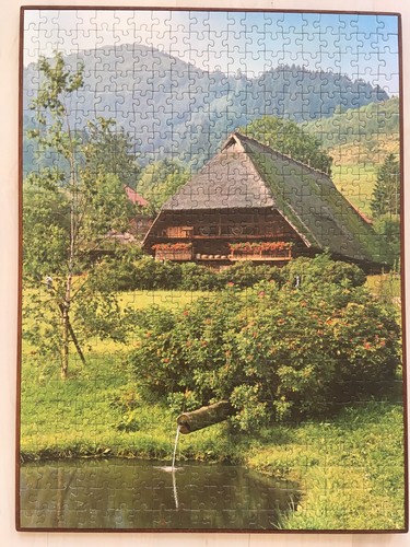 Puzzle completo vintage Ravensburger Schwarzwaldhof 500 piezas 62551488 antiguo - Imagen 2 de 7