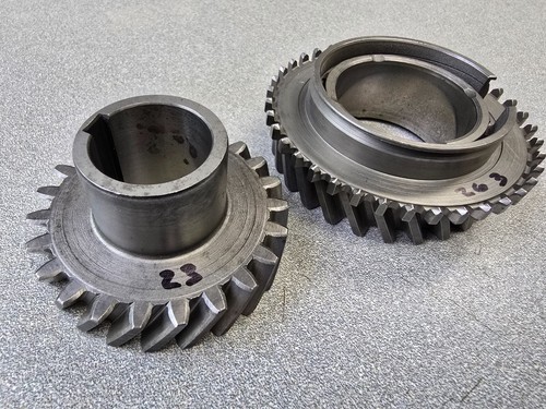 VERY NICE USED ORIGINAL GENUINE PORSCHE 356B 356C 23:26 3B 3RD SPEED GEARSET 808 - Picture 6 of 8