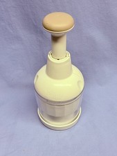 Pampered Chef Push Function Food Chopper - Wh...