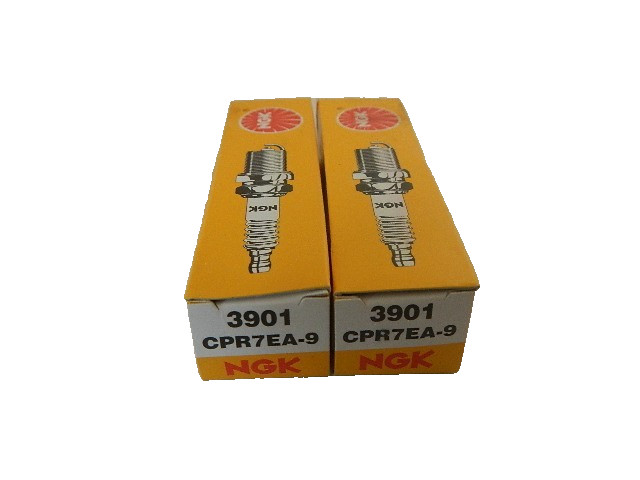 NEW NGK CPR7EA-9 SPARK PLUG 3901 2