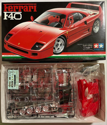 Tamiya Ferrari F40 1/24 Scale Sports Car Model Kit Unassembled | eBay