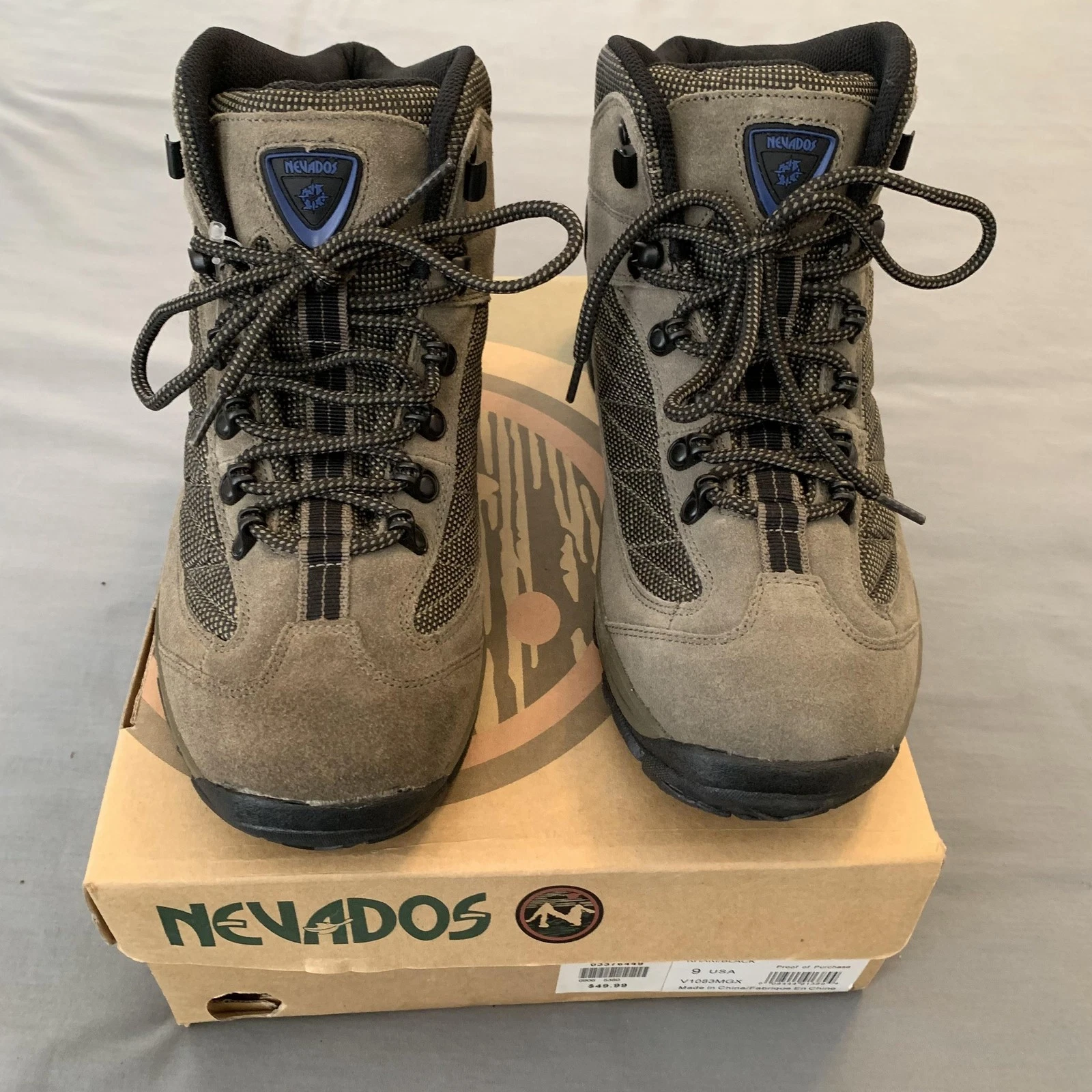 Nevados Silverwood IV Boots Mens Size 9 Khaki Black Suede Snow Winter Hiking