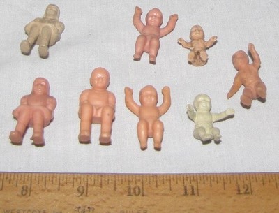 Marx  first figures made in the 1940s in mold PL-81.  Their 1st mold for figures