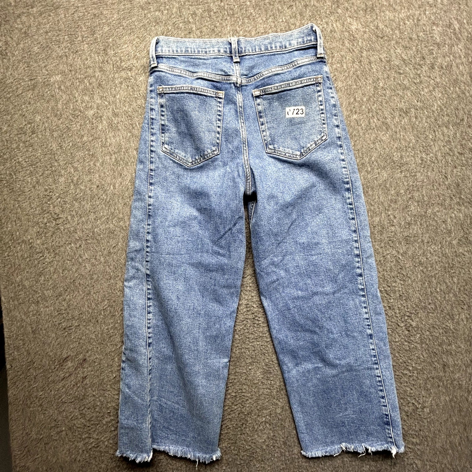 Picture 4 of 17