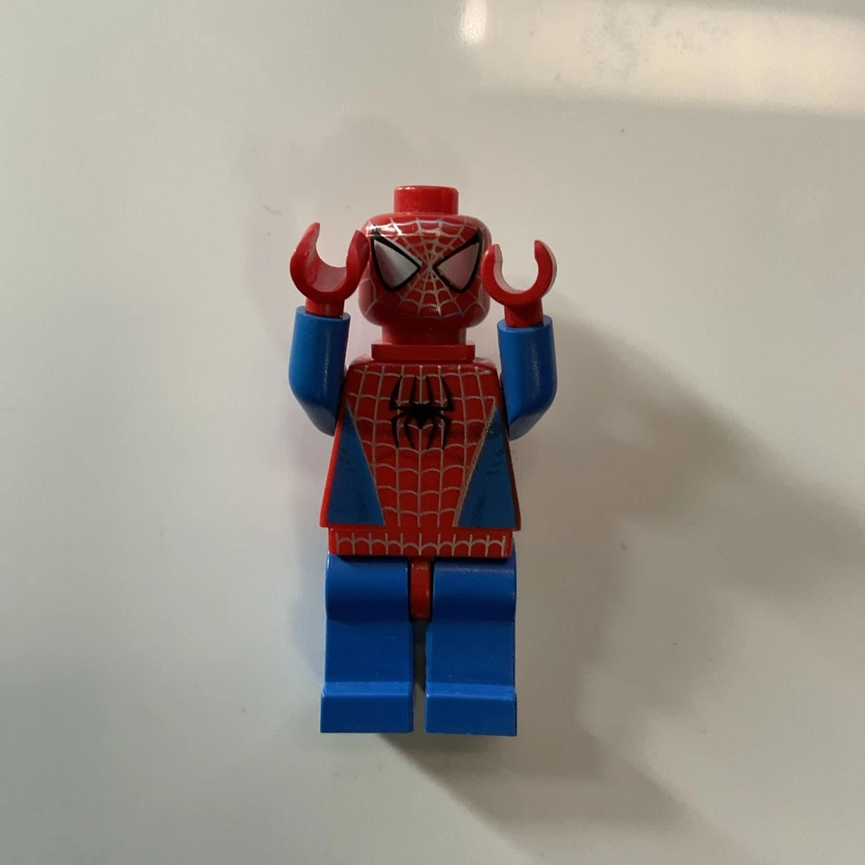 Lego Marvel Spider-Man 1 Minifigure Silver Webbing Blue Arms, Legs Studio  - Image 3 of 4