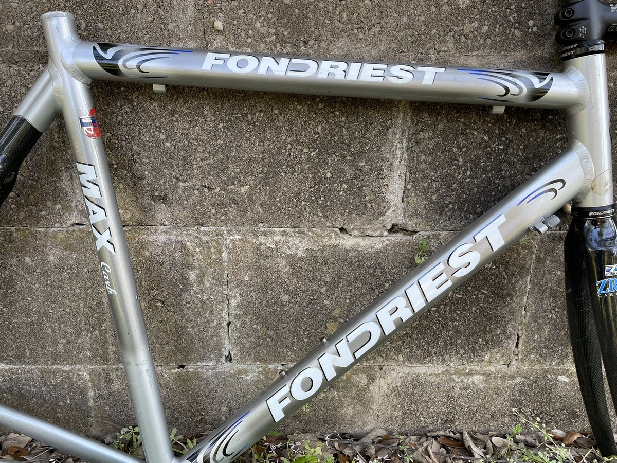 s-l1200.jpg s-l1200.jpg
