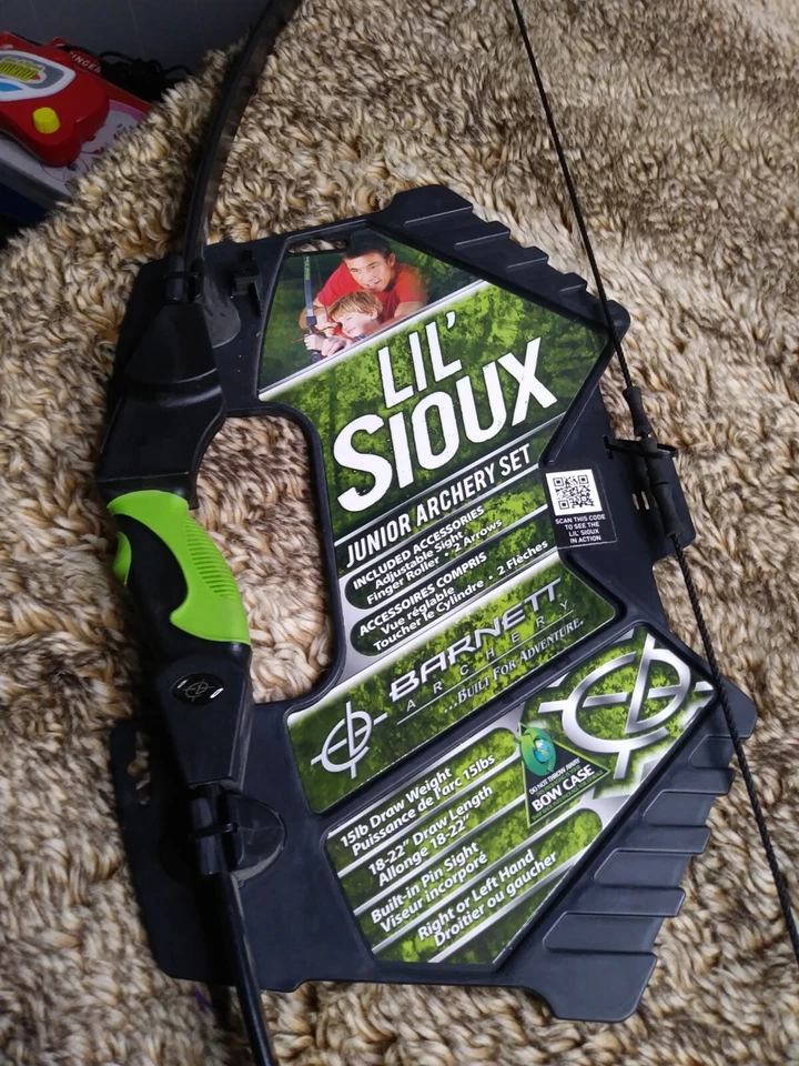 Arco de tiro con arco Lil' Sioux Junior Barnett tiro con arco 15 lb dibujo 18-22" longitud de dibujo NUEVO Foto 3 de 4