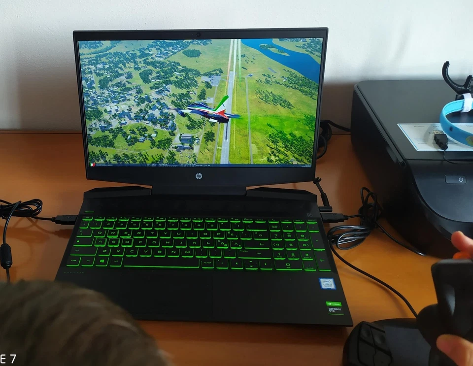 hp pavilion gaming 15 dk0045nl 8EV19EA I7 16GB GTX1650 SSD256TB HDD1TB windows10 - Immagine 3 di 3