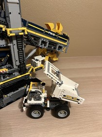 LEGO TECHNIC: Bucket Wheel Excavator (42055)