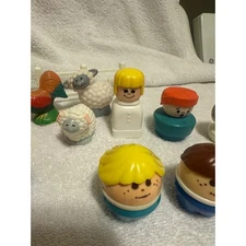 Vintage Fisher Price Little People Farm Set Tractor Figures Animals Toys Lot