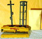 HO scale Athearn tank car kits 1500 Shell 3 dome 1553 DuPont chemical   NIB — photo 3