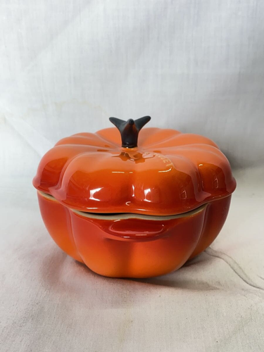 Le Creuset Mini Cocotte Pumpkin orange USED - Picture 3 of 8