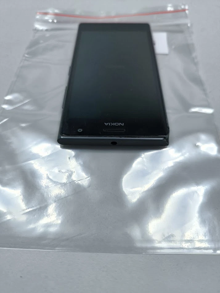 Microsoft Lumia 535 - Usato, Funzionante, Usura Cosmetica - Immagine 4 di 4