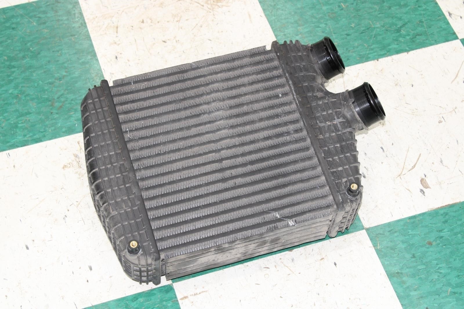 14-19 GHIBLI 3.0L OE Engine RH Passenger Air Cooler Intercooler Assembly Factory