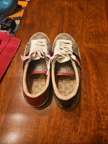 Chaussures Gucci homme/femme GG Supreme « beige »